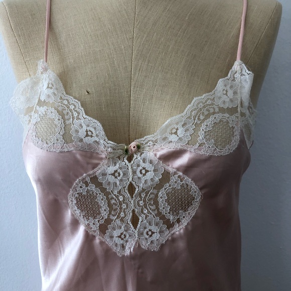 Vintage | Ballet Pink Silk & Lace Slip - Picture 6 of 15